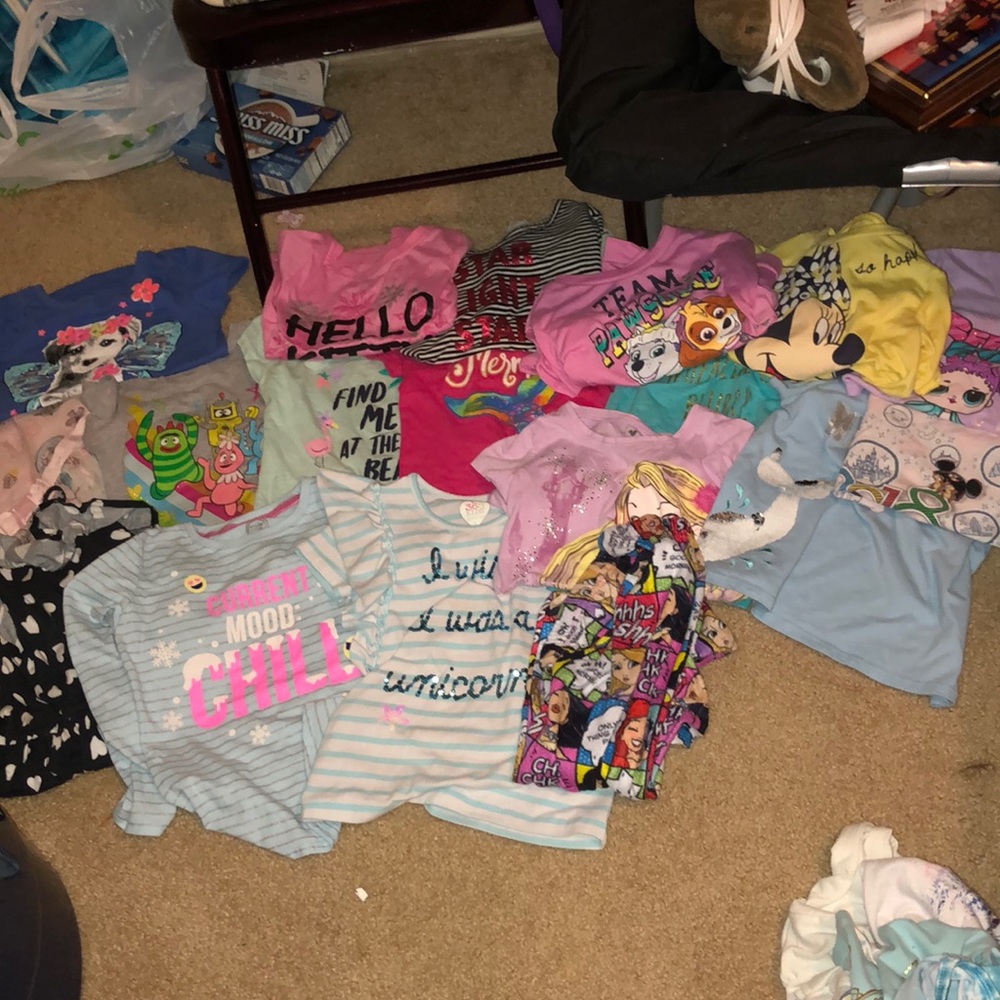 21 Bundle of girls shirt 1 pants, 1 dress clothing